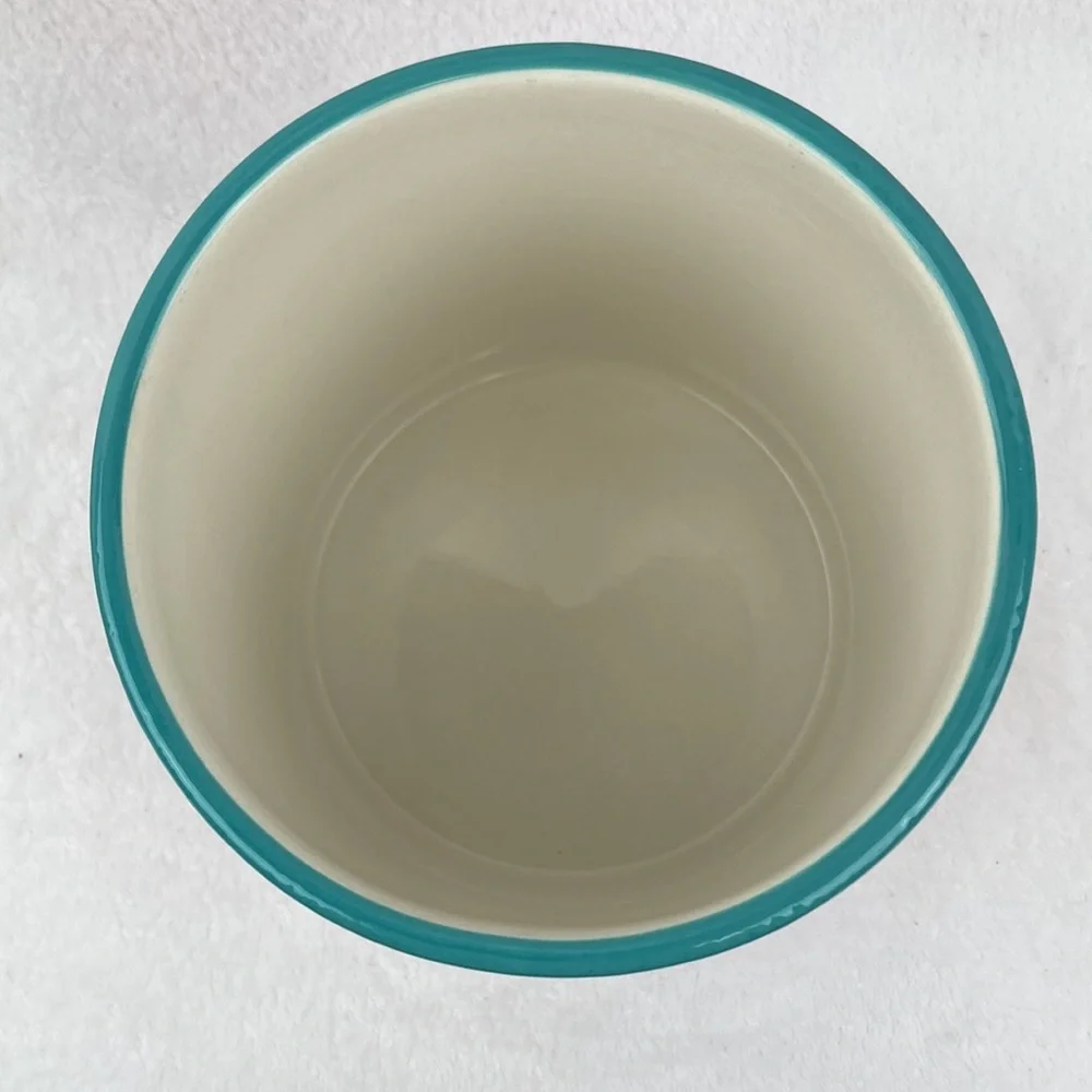 The Pioneer Woman Polka Dot Stoneware Utensil Crock 6.5”